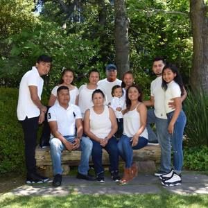 Meet your Posher, Pelaez